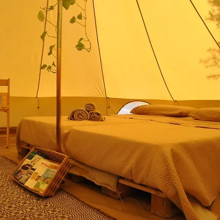 Pasare Glamping_anglonaruralexperience Luxury tent *